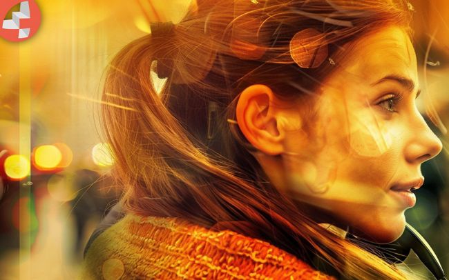 Junge Frau bei Sonnenuntergang, Seitenprofil, bokeh Effekte im Hintergrund